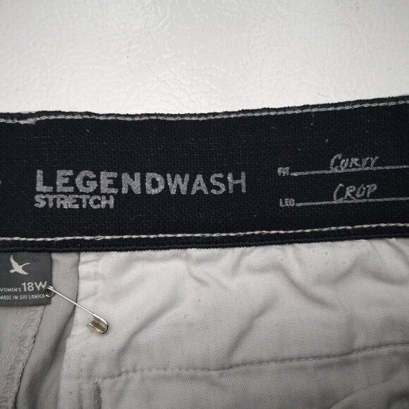 Eddie Bauer Ladies Size 18W Legend Wash Lt. Grey Stretch Curvy Crop Pants - Picture 15 of 16